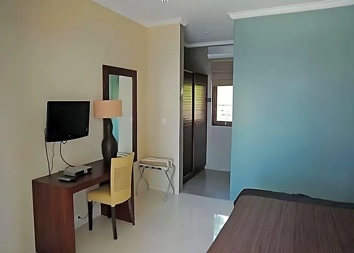 Hotel Eden Roc Bunutan